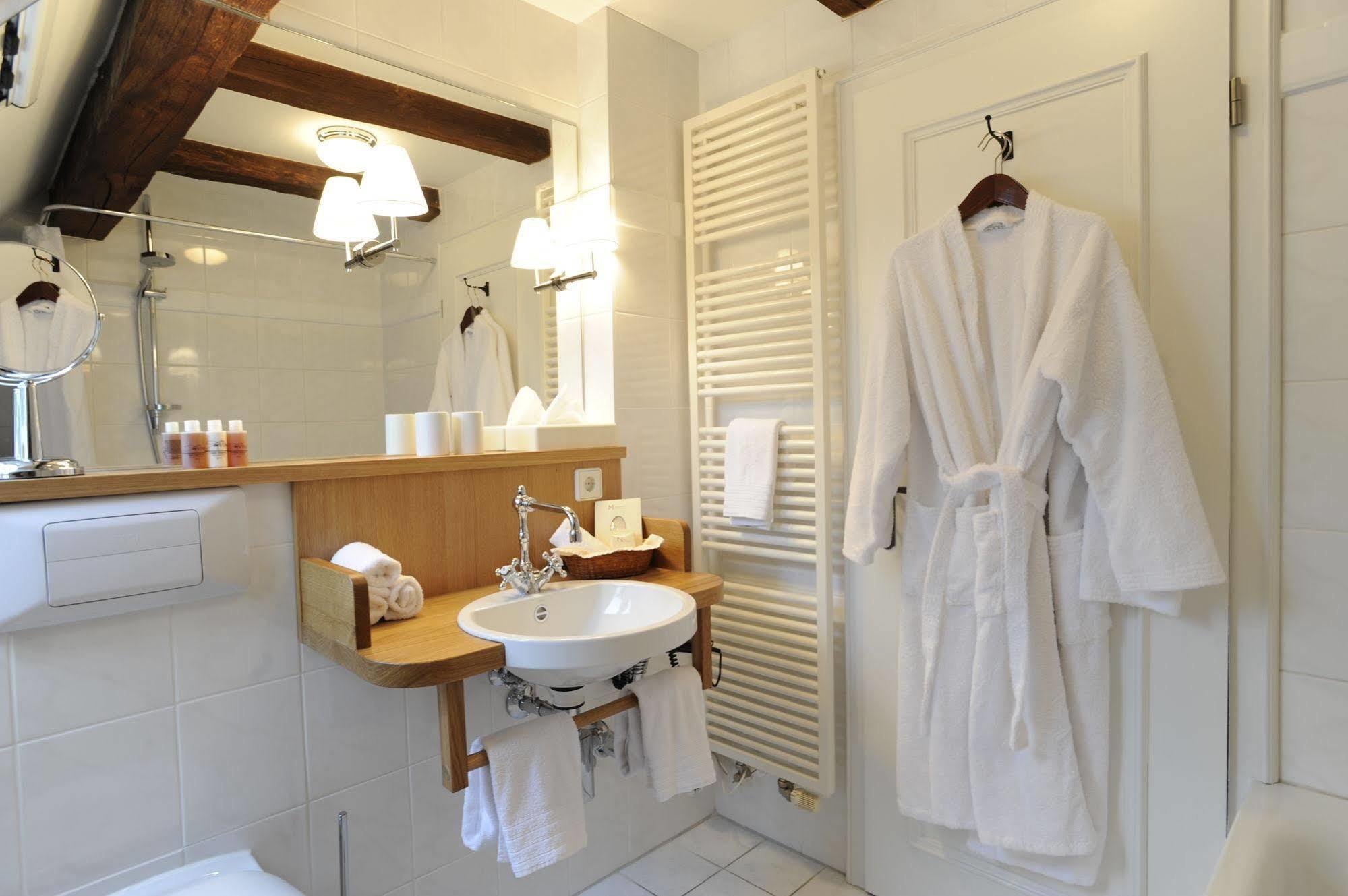 Hotel Altes Amtshaus, 3 Mulfingen Zewnętrze zdjęcie