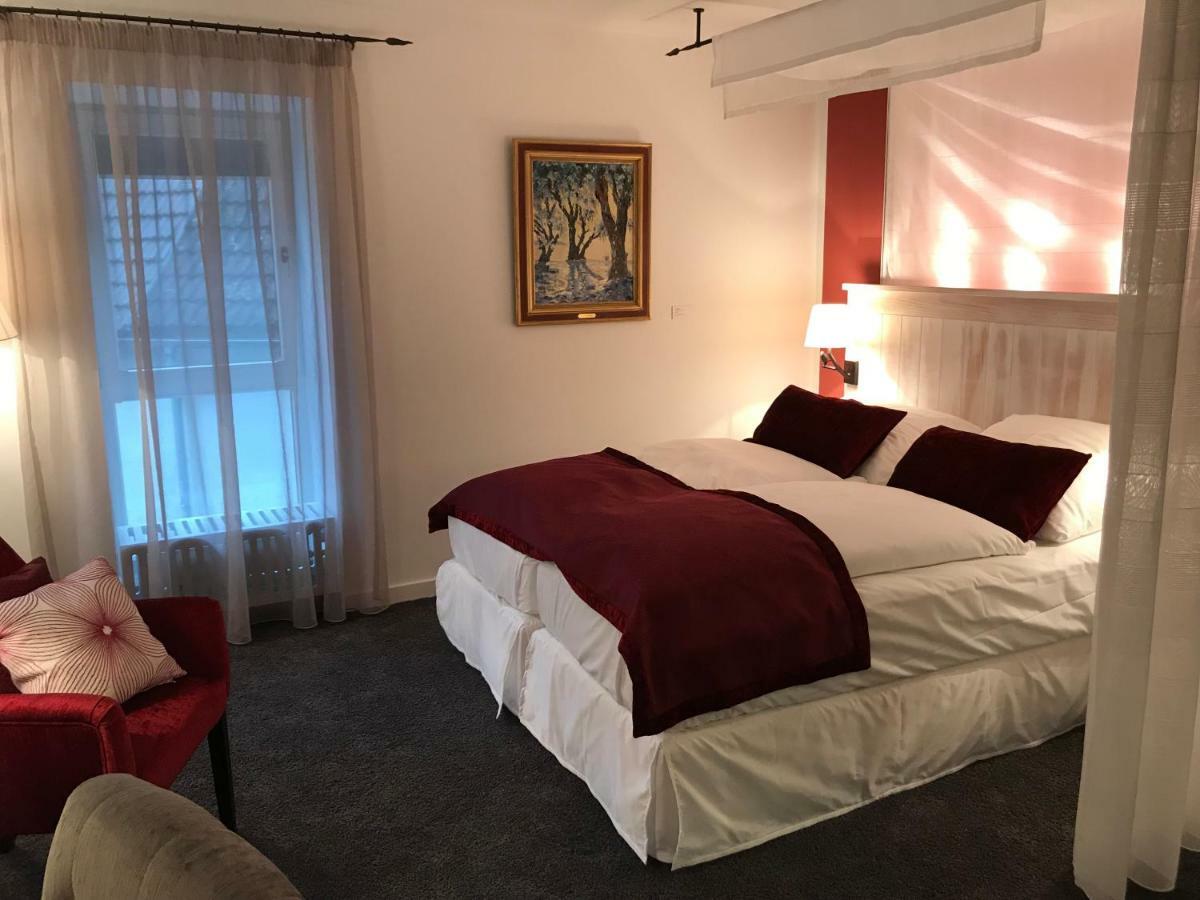 Hotel Altes Amtshaus, 3 Mulfingen Zewnętrze zdjęcie