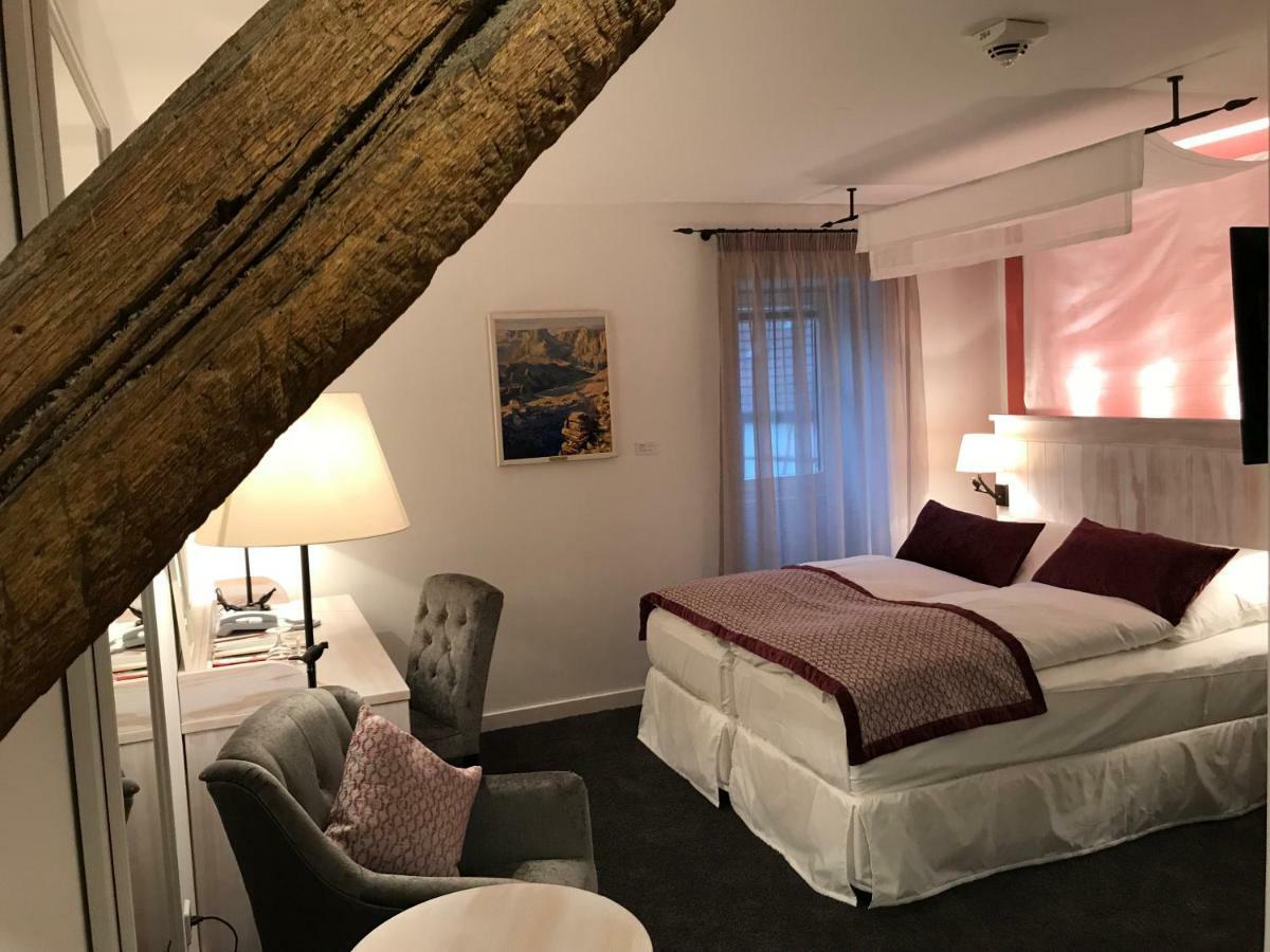 Hotel Altes Amtshaus, 3 Mulfingen Zewnętrze zdjęcie